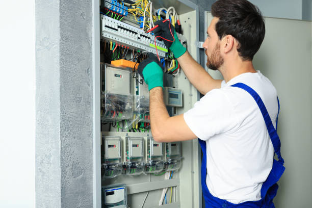 Best Electrical Troubleshooting Services  in West Salem, WI